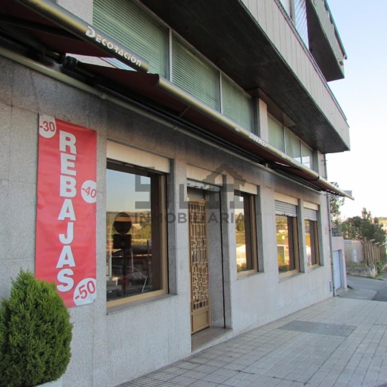 ALQUILER LOCAL 1.300M2 PIÑEIRAL