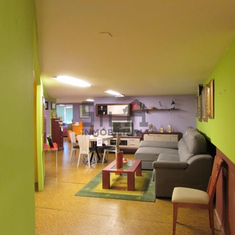 ALQUILER LOCAL 1.300M2 PIÑEIRAL