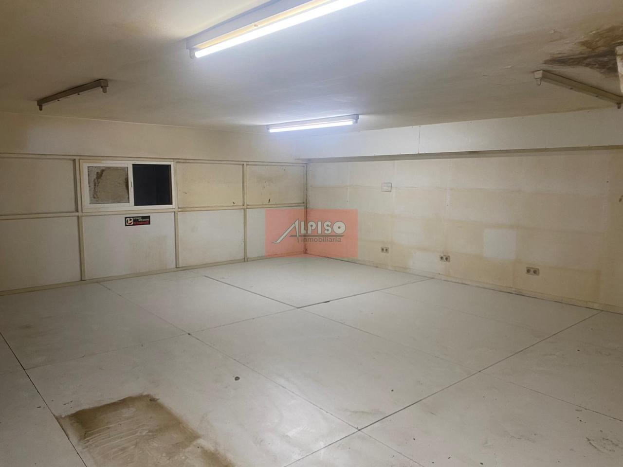 173460968379800026881_173460600472 Local Comercial en Ourense