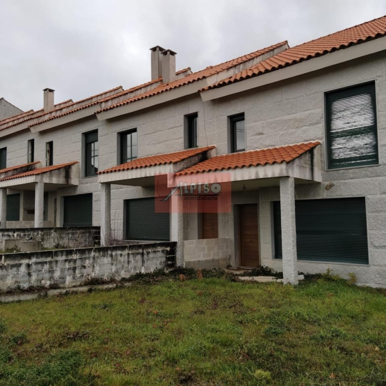 Adosado en Celanova