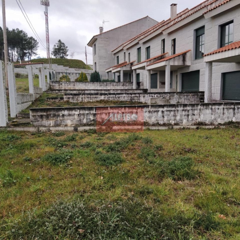 Adosado en Celanova