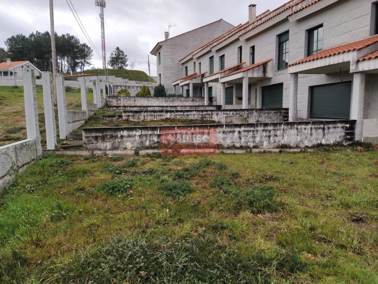 173463477827900039759_173445956714 Adosado en Celanova