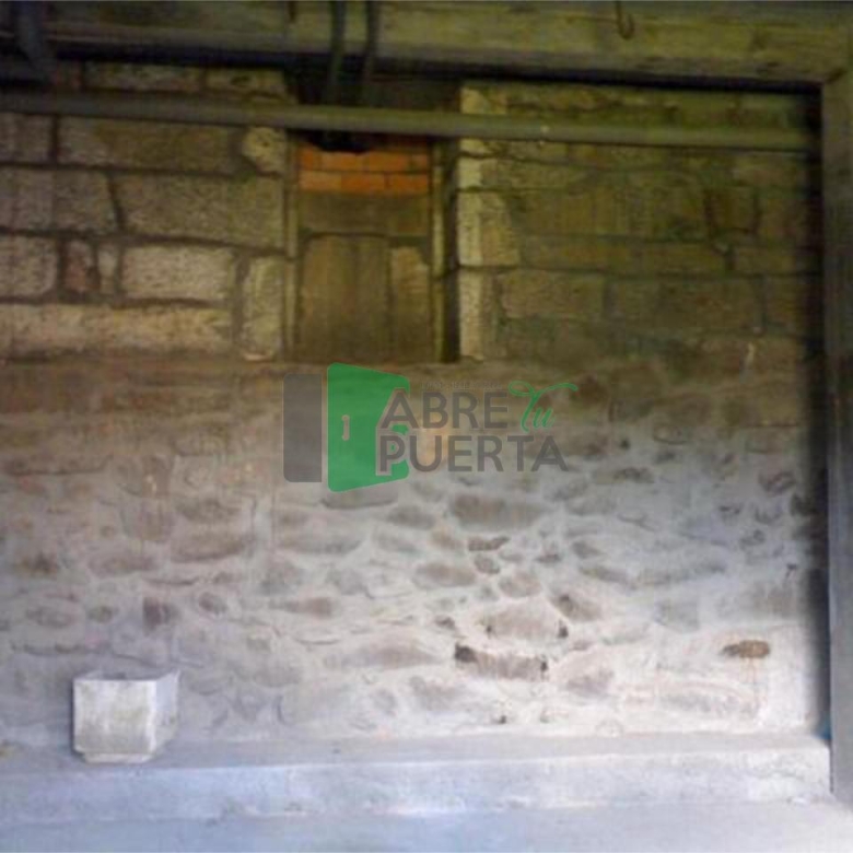 CASAS, NAVE Y FINCAS EN VENTA