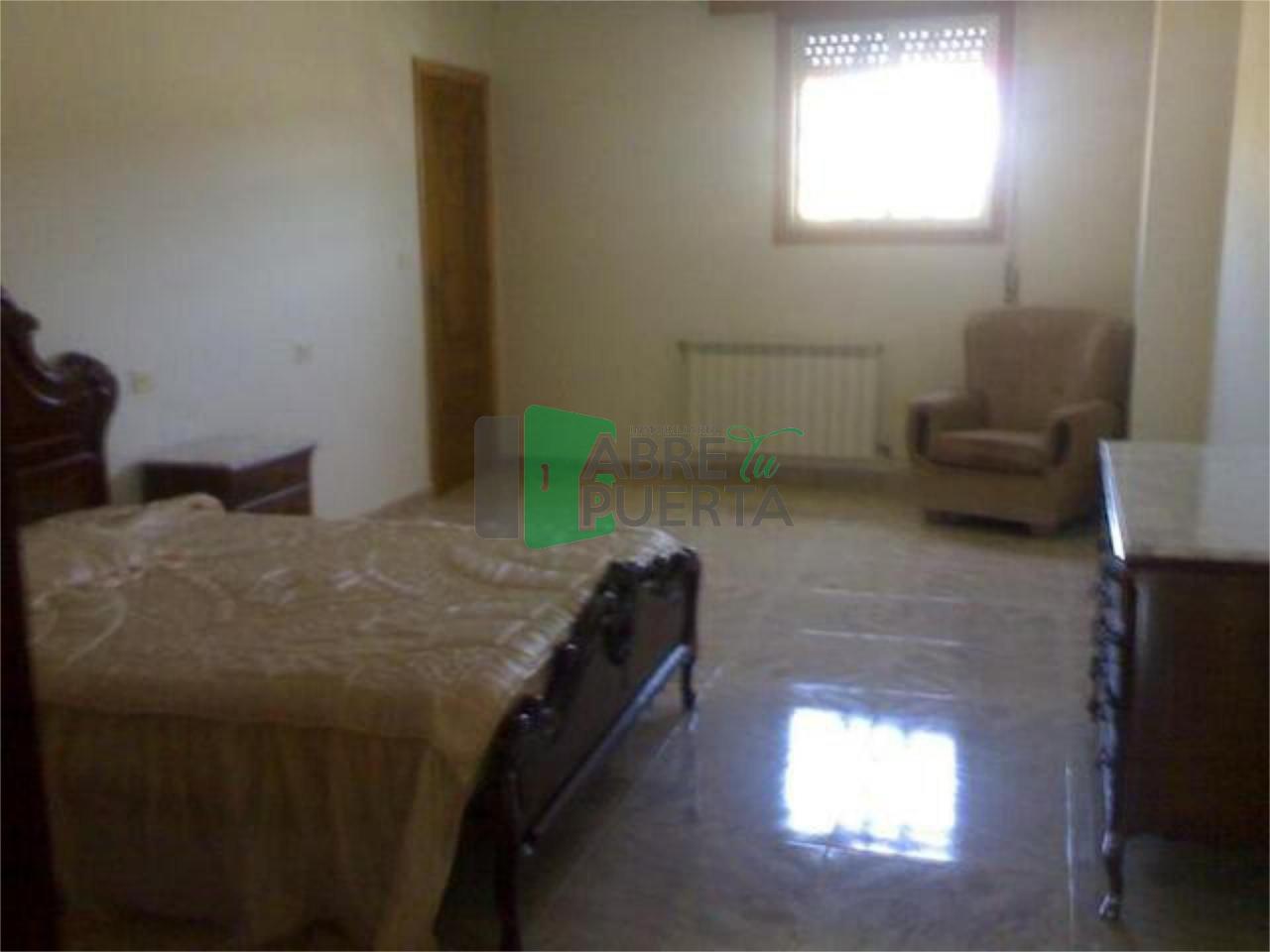 173710548634500039900_173710422607 CASAS, NAVE Y FINCAS EN VENTA