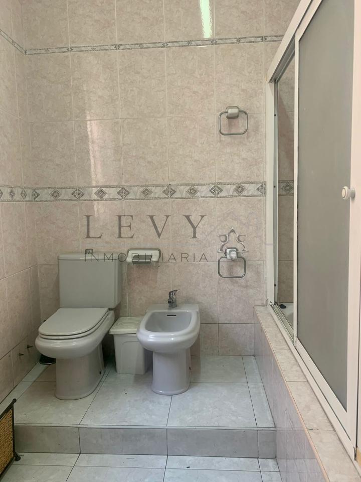 173765988195900039988_173765493365 Edificio en venta muy bien ubicado en Melilla