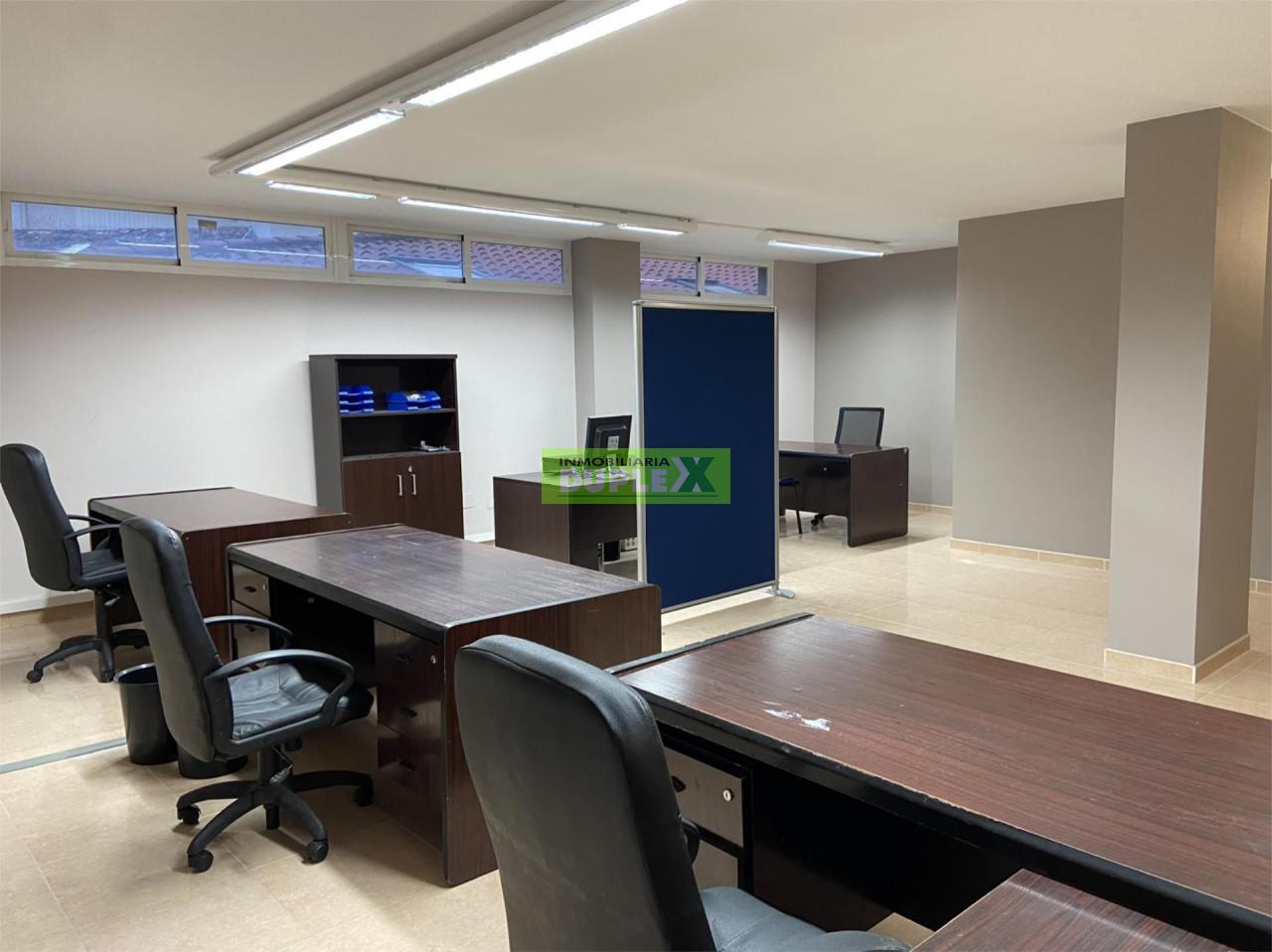 Oficina en alquiler o venta en pleno centro de Pontevedra – Ubicación estratégica