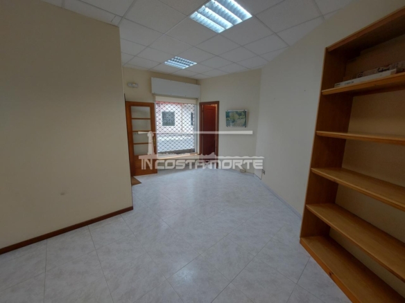 Local en alquiler para oficina en Carnota, A Coruña