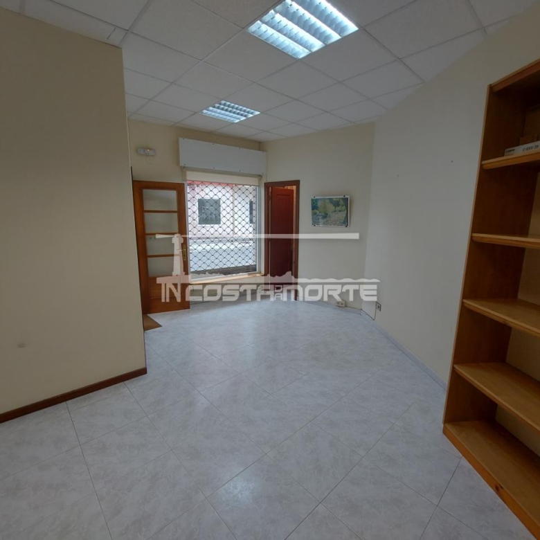 Local en alquiler para oficina en Carnota, A Coruña