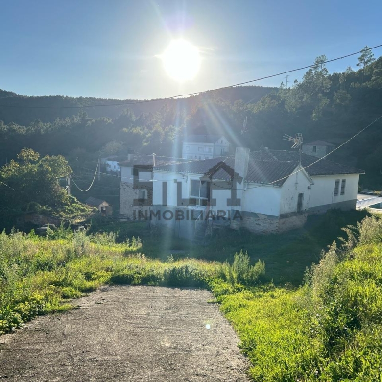 VENTA CASA EN A PEROXA