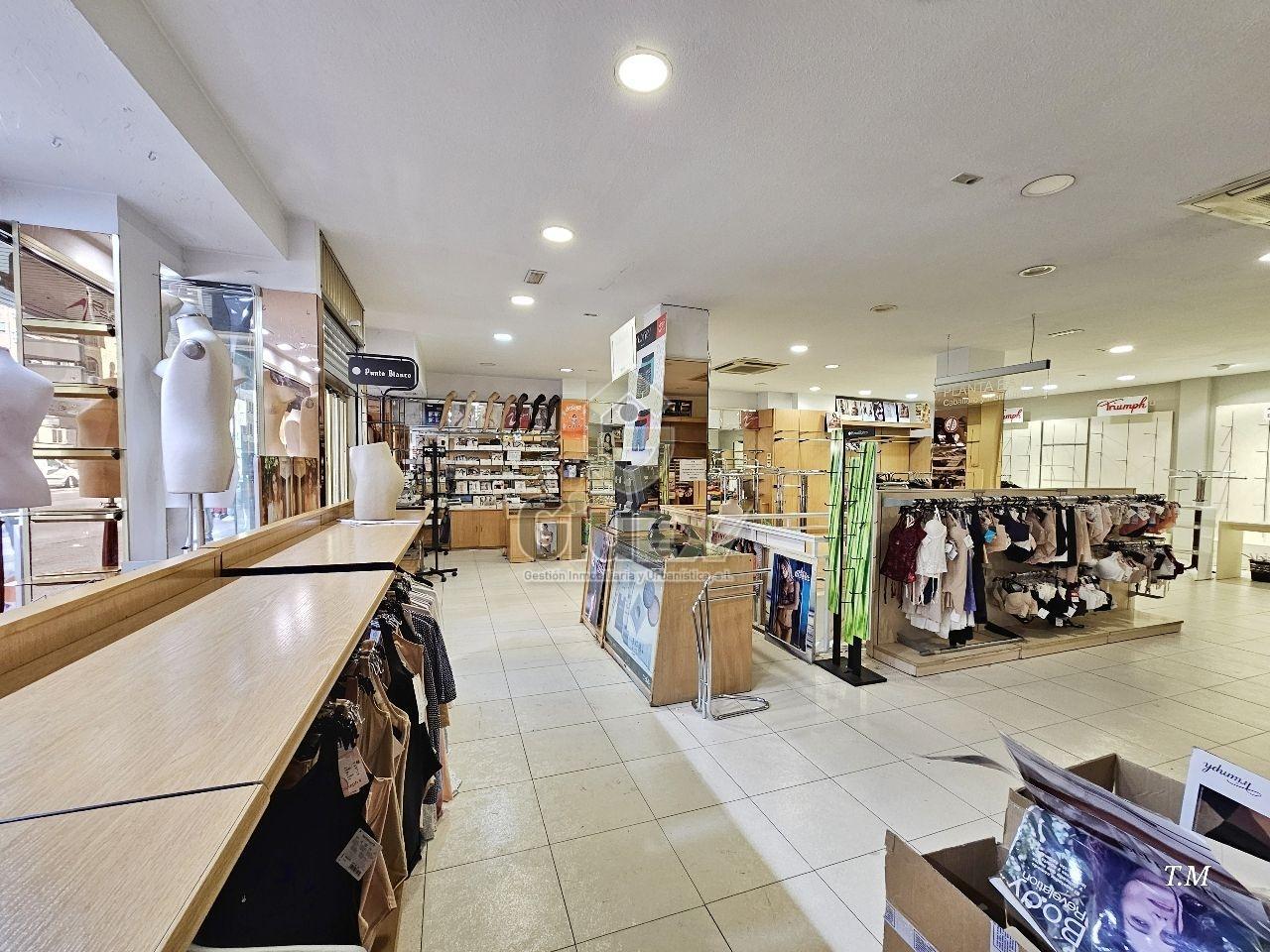 173987189579400027202_173987114477 Local Comercial en Cáceres