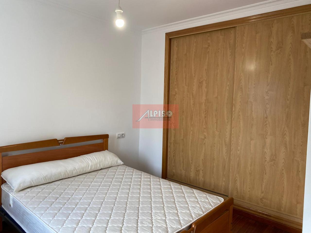 174013876661700161080_173980849003 Duplex en Ourense