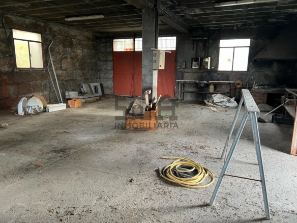 VENTA CONSTRUCCIÓN PIEDRA EN A MERCA