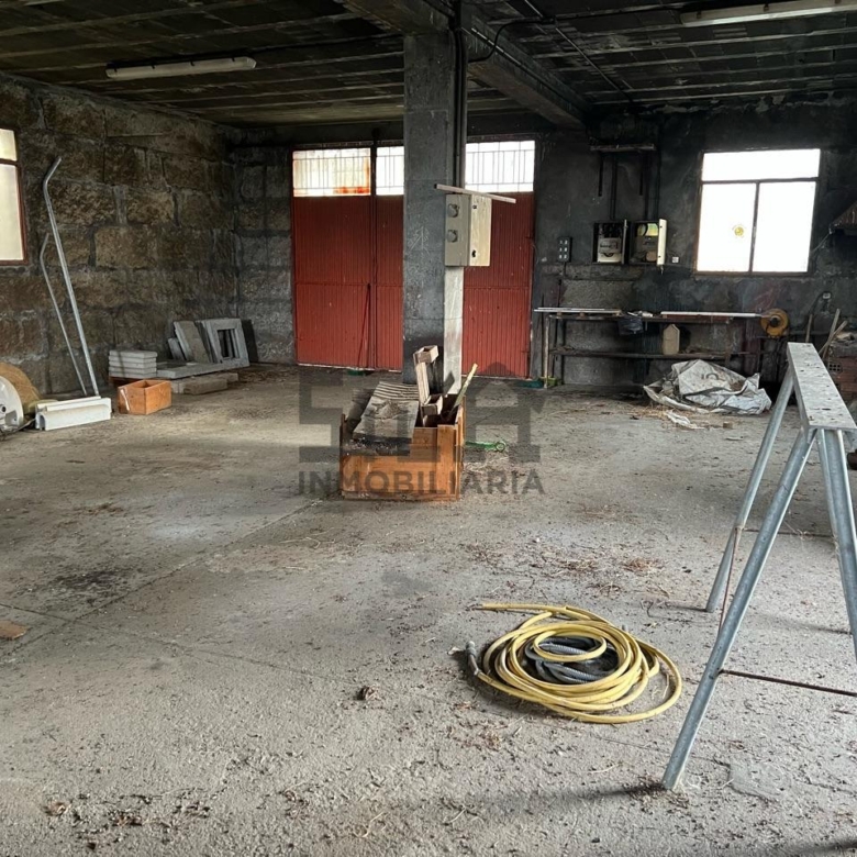 VENTA CONSTRUCCIÓN PIEDRA EN A MERCA