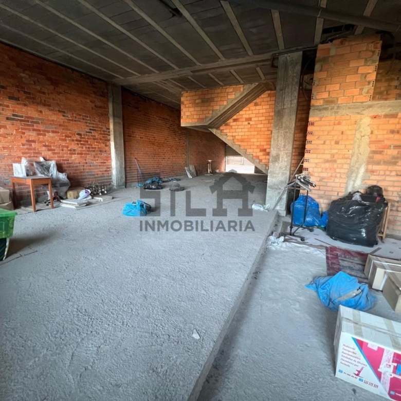 ALQUILER O VENTA LOCAL EN COUTO