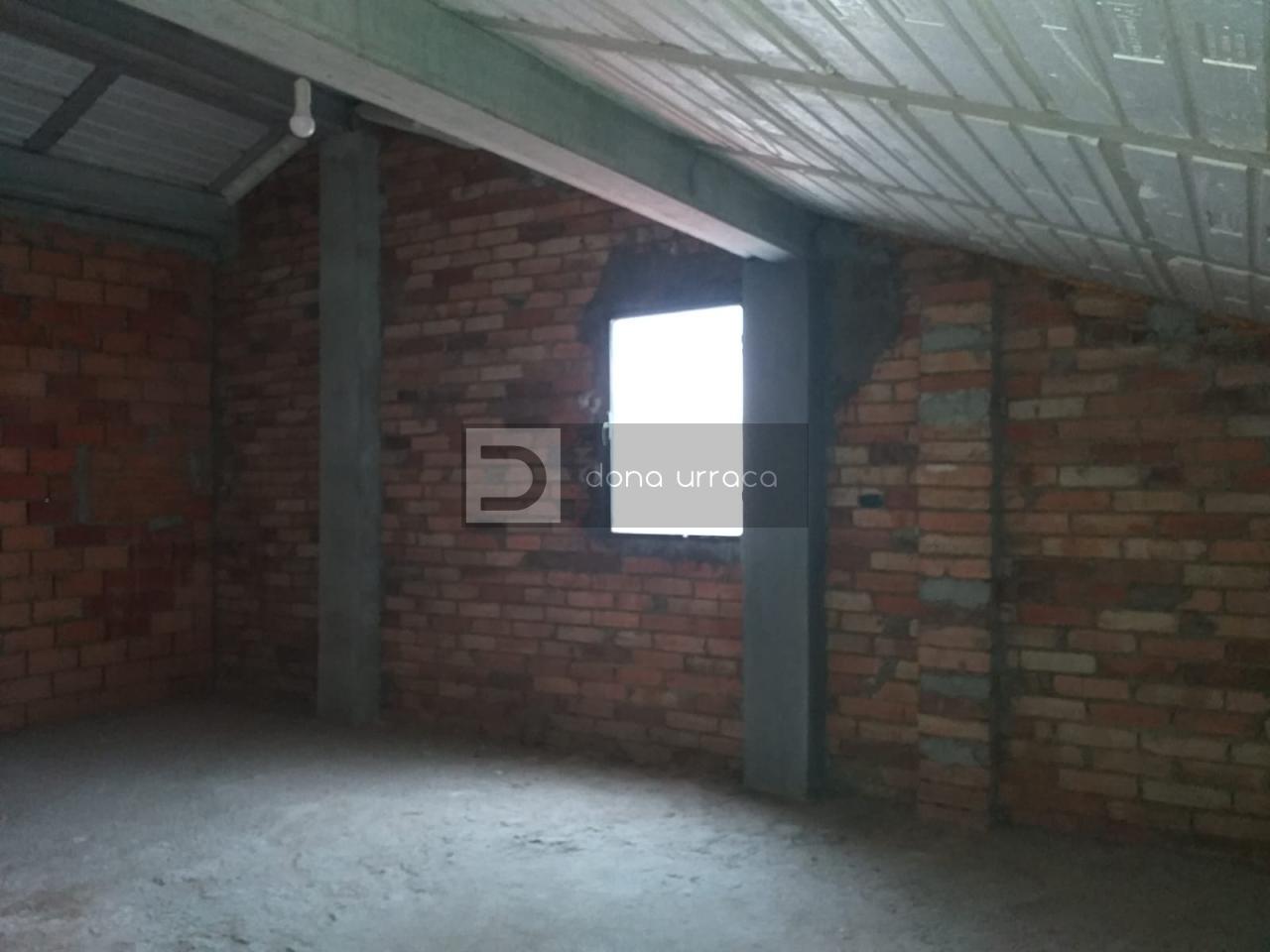 VENTA DE BUHARDILLA
