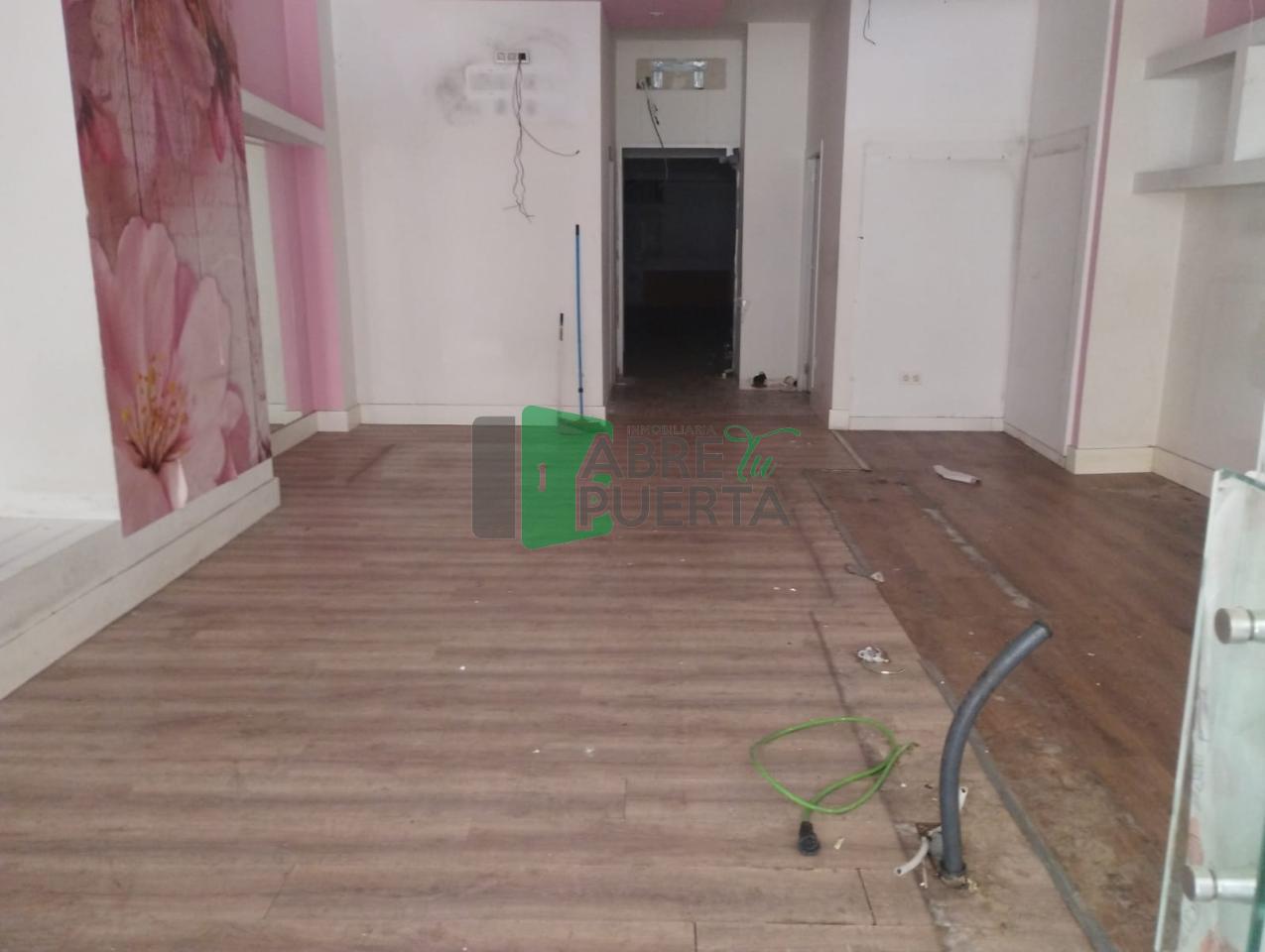 174438807768200027564_174438804369 LOCAL EN ALQUILER