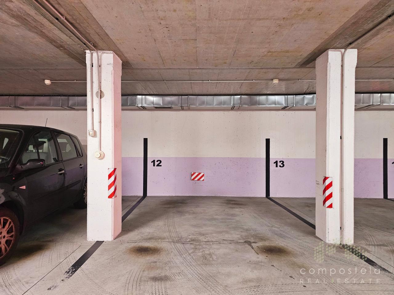 174464237501800005445_174463942452 Nueva plaza de garaje, zona Santa Marta (Santiago)