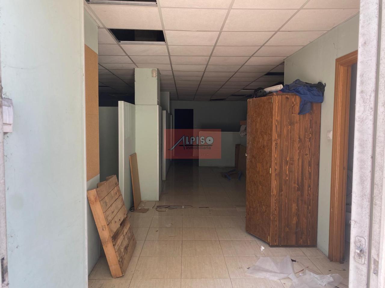 Venta o alquiler locales Urbanización residencia