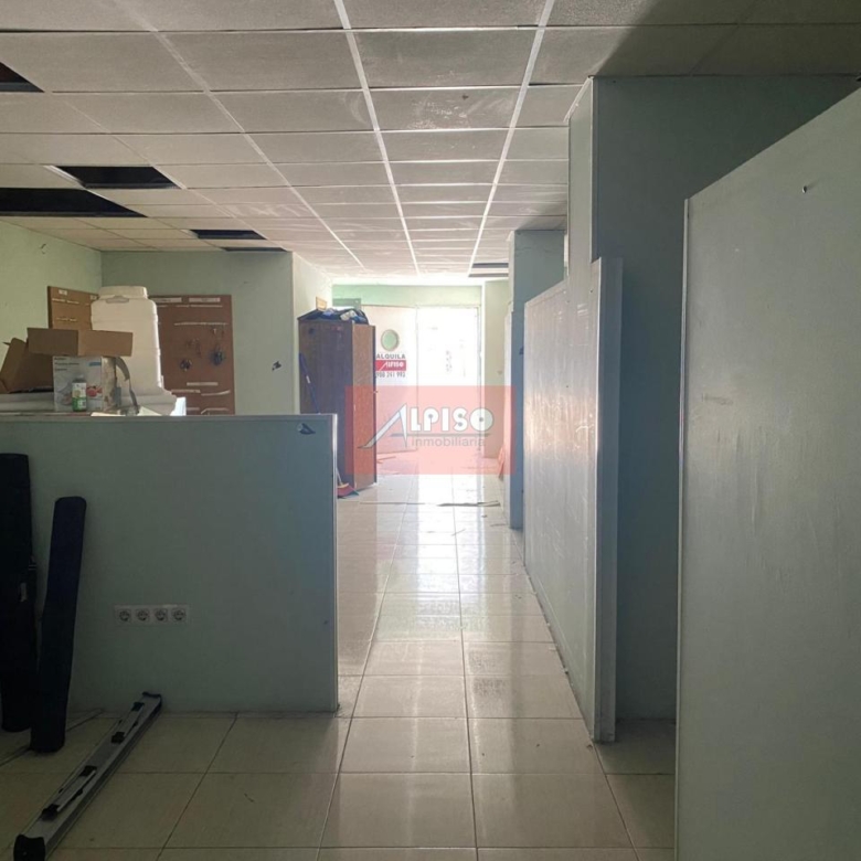 Venta o alquiler locales Urbanización residencia