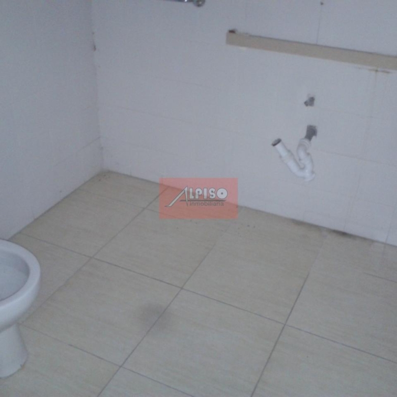 Venta o alquiler locales Urbanización residencia
