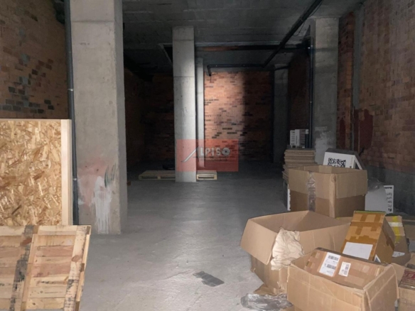 Venta o alquiler locales Urbanización residencia