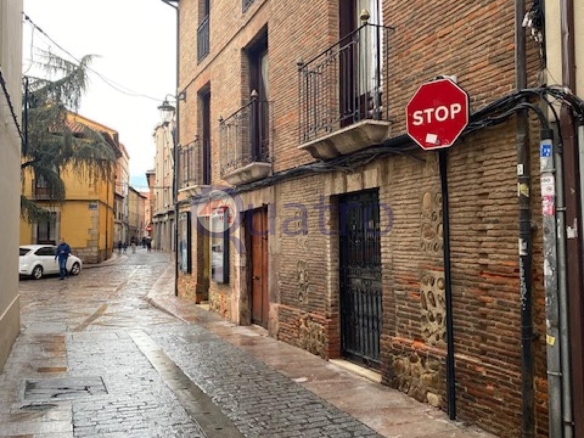 Oportunidad local zona San Isidoro