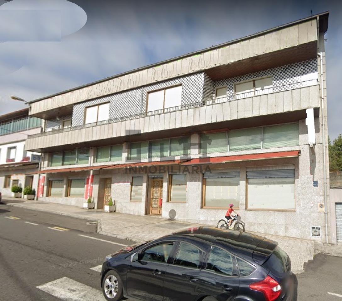 ALQUILER LOCAL 300M2 PIÑEIRAL