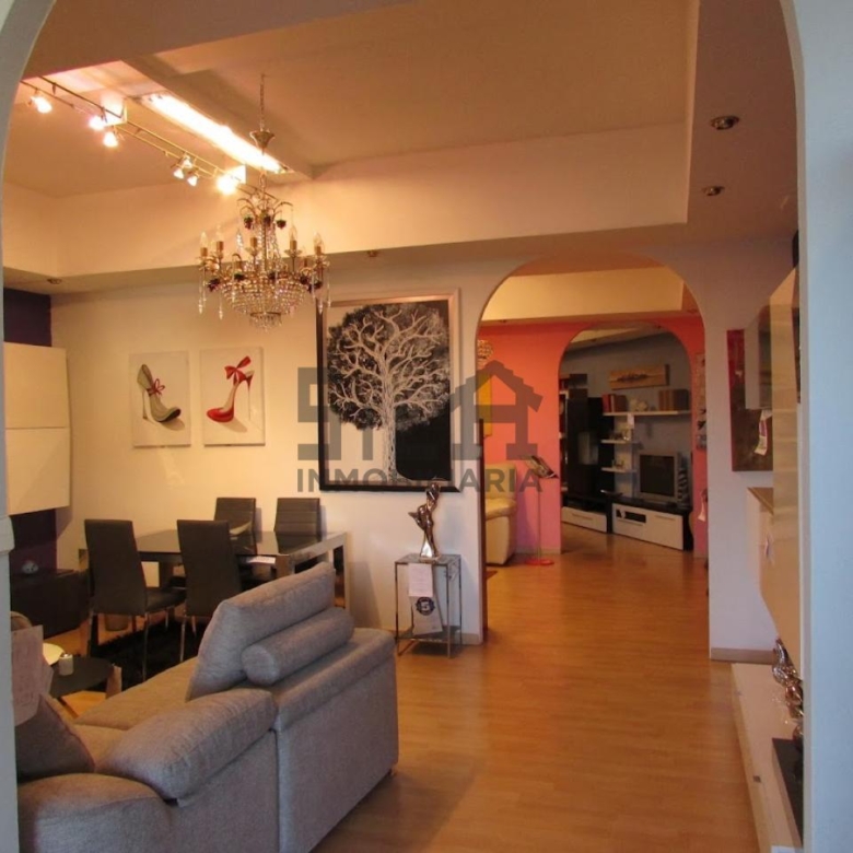 ALQUILER LOCAL 300M2 PIÑEIRAL