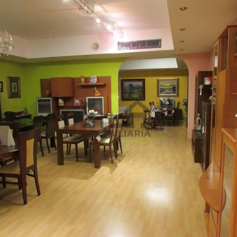 ALQUILER LOCAL 300M2 PIÑEIRAL