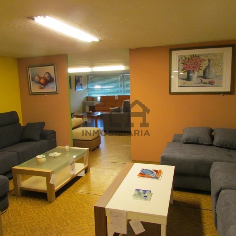 ALQUILER LOCAL 300M2 PIÑEIRAL