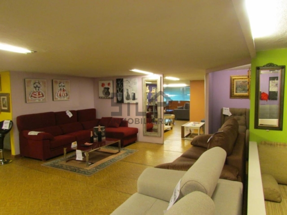 ALQUILER LOCAL 300M2 PIÑEIRAL
