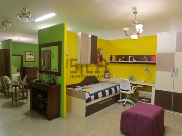 ALQUILER LOCAL 300M2 PIÑEIRAL