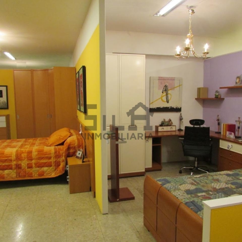 ALQUILER LOCAL 300M2 PIÑEIRAL