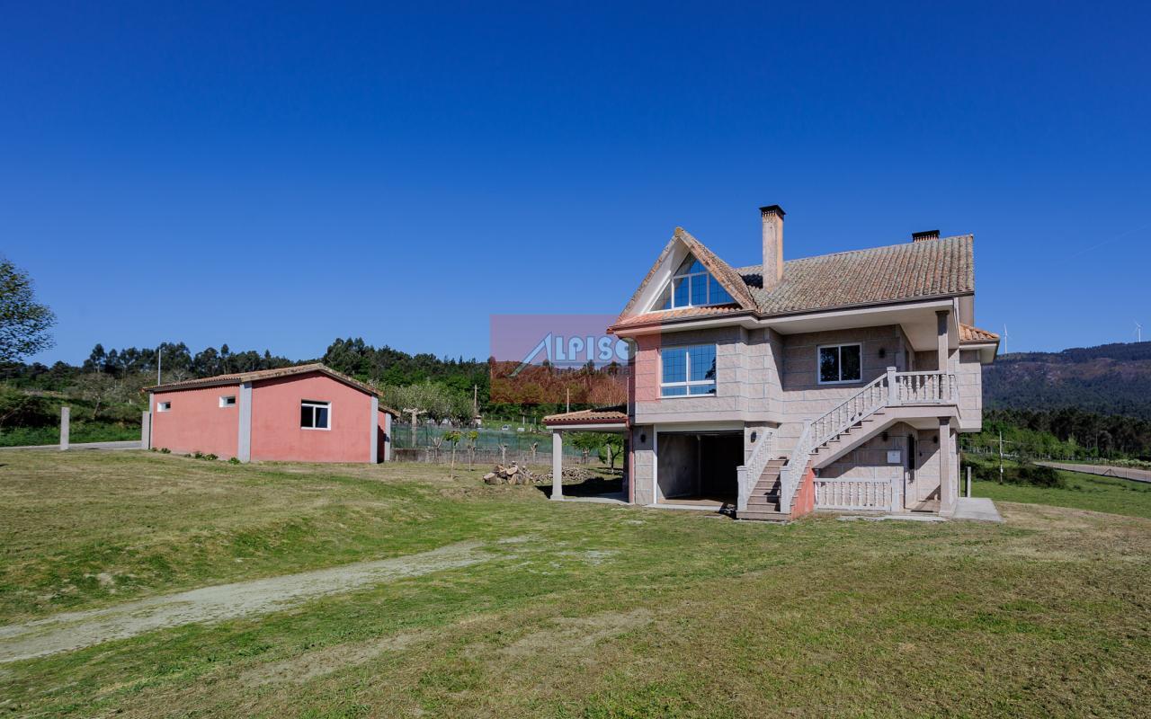 Chalet en Carballiño (O)