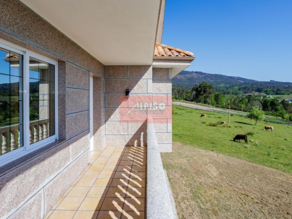 Chalet en Carballiño (O)