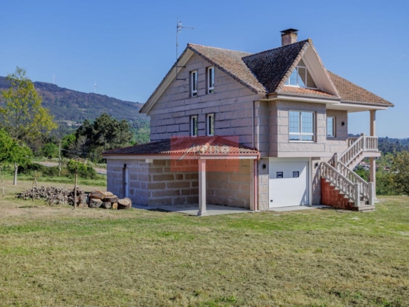 Chalet en Carballiño (O)