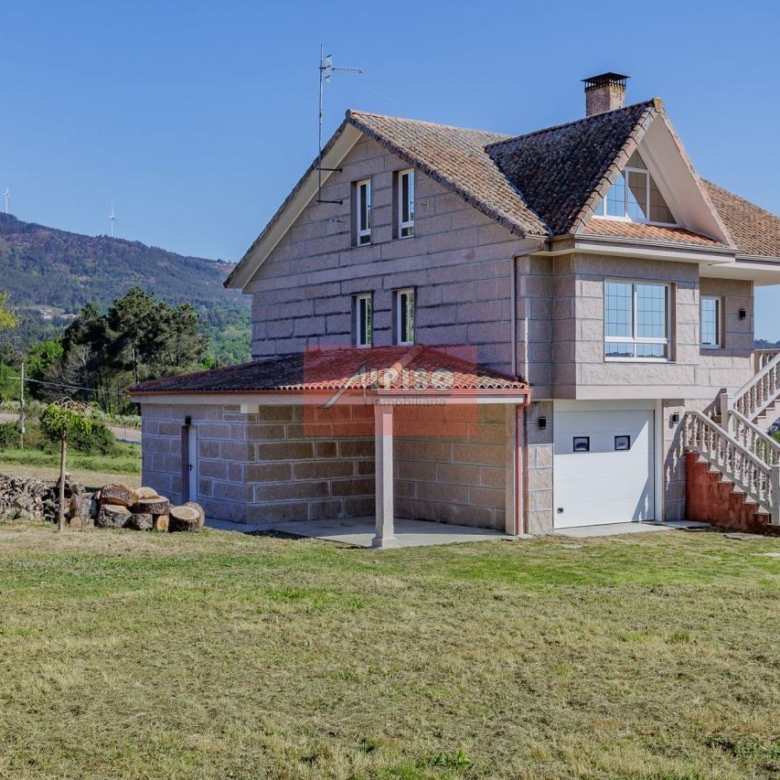 Chalet en Carballiño (O)