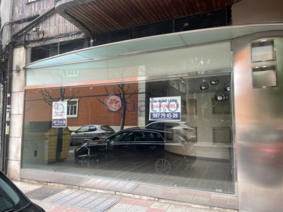 Gran local en alquiler en el centro de la ciudad, Plaza Jardín de San Francisco