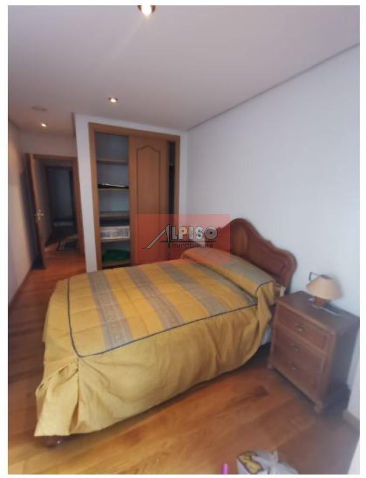 174715829383900162908_174715177555 Piso en Ourense