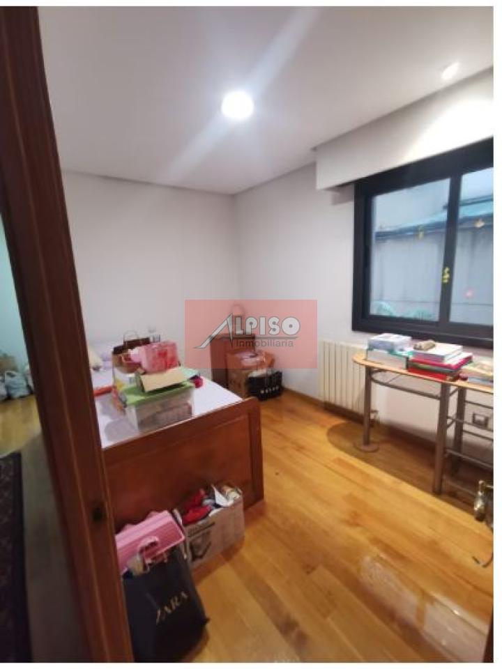 174715829854700162908_174715177366 Piso en Ourense