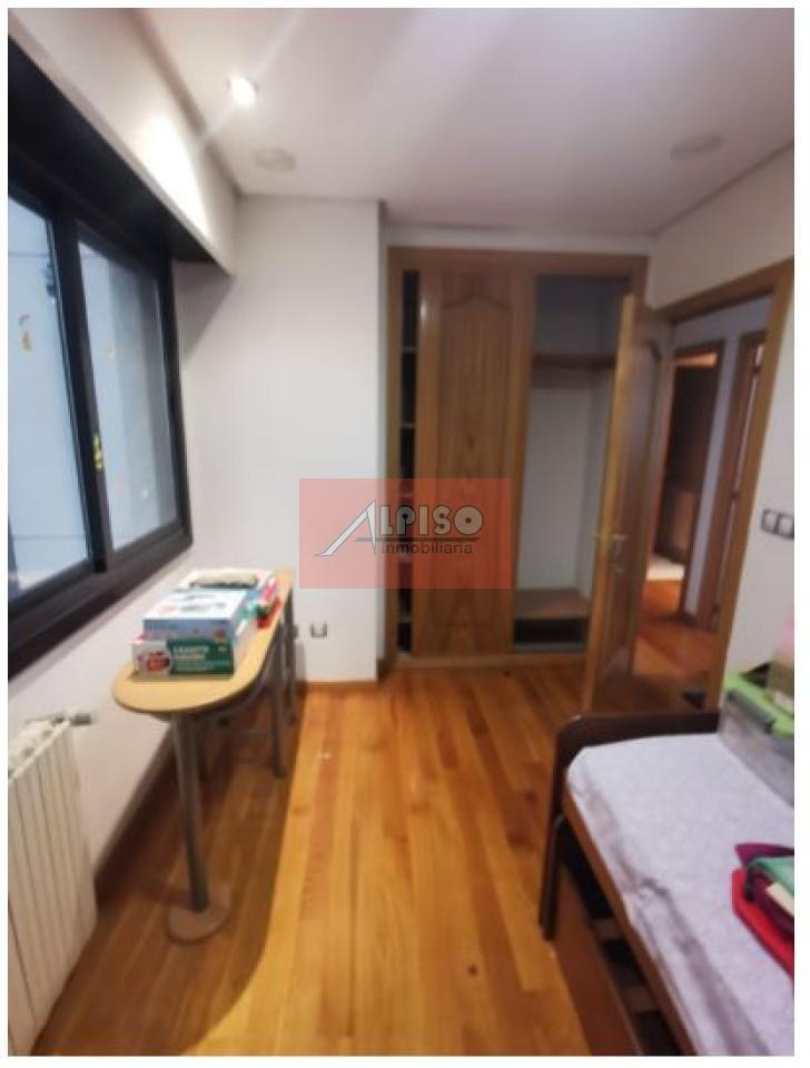 174715829938600162908_174715177412 Piso en Ourense