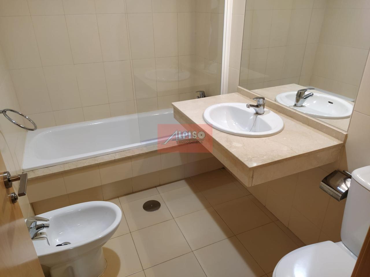 174741565742100120802_162144634100 Piso en rentabilidad Urb. Residencia