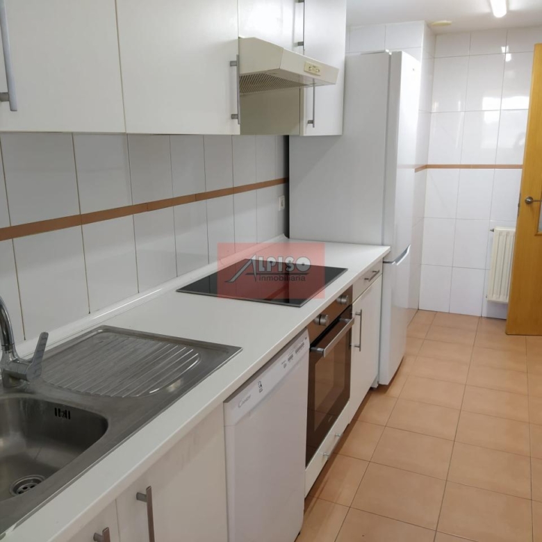 Piso en rentabilidad Urb. Residencia