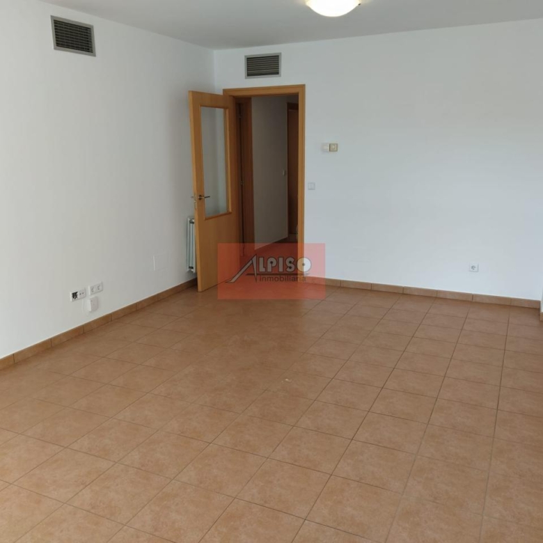 Piso en rentabilidad Urb. Residencia