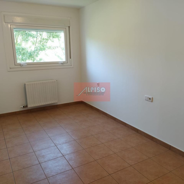 Piso en rentabilidad Urb. Residencia