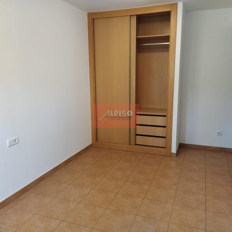 Piso en rentabilidad Urb. Residencia