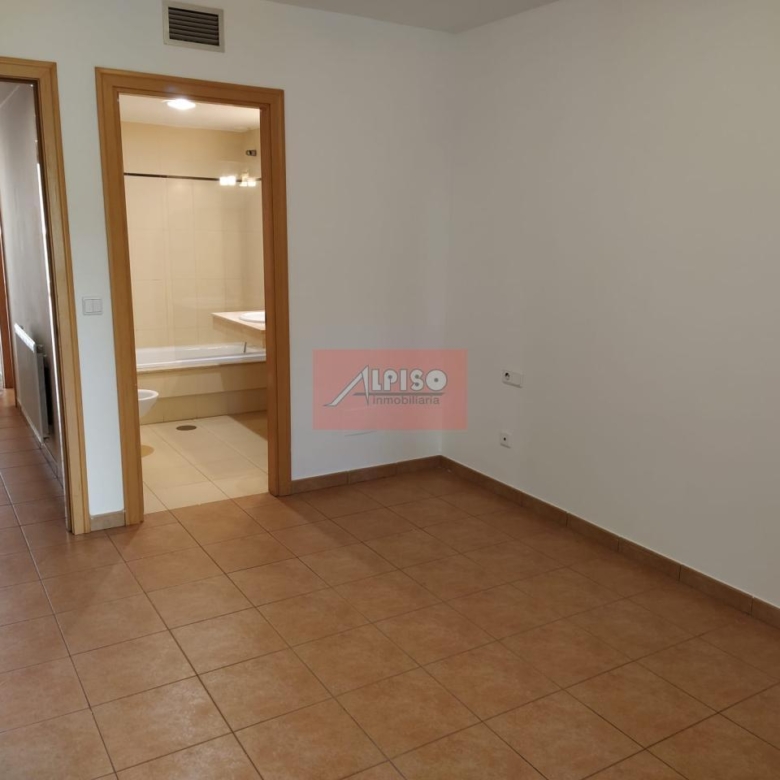 Piso en rentabilidad Urb. Residencia