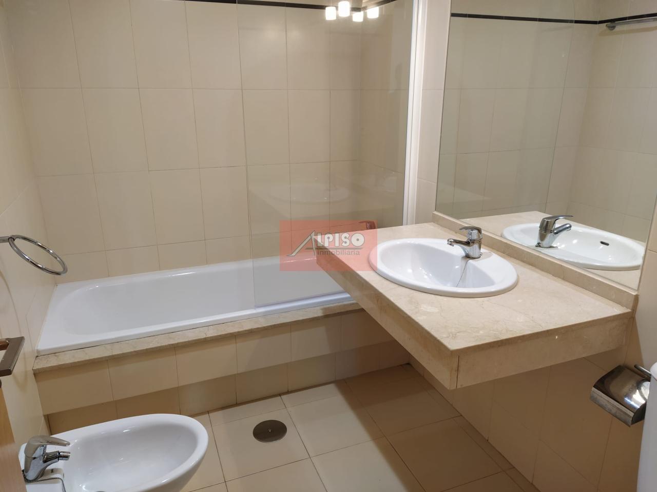 174741566792400120802_162144634826 Piso en rentabilidad Urb. Residencia