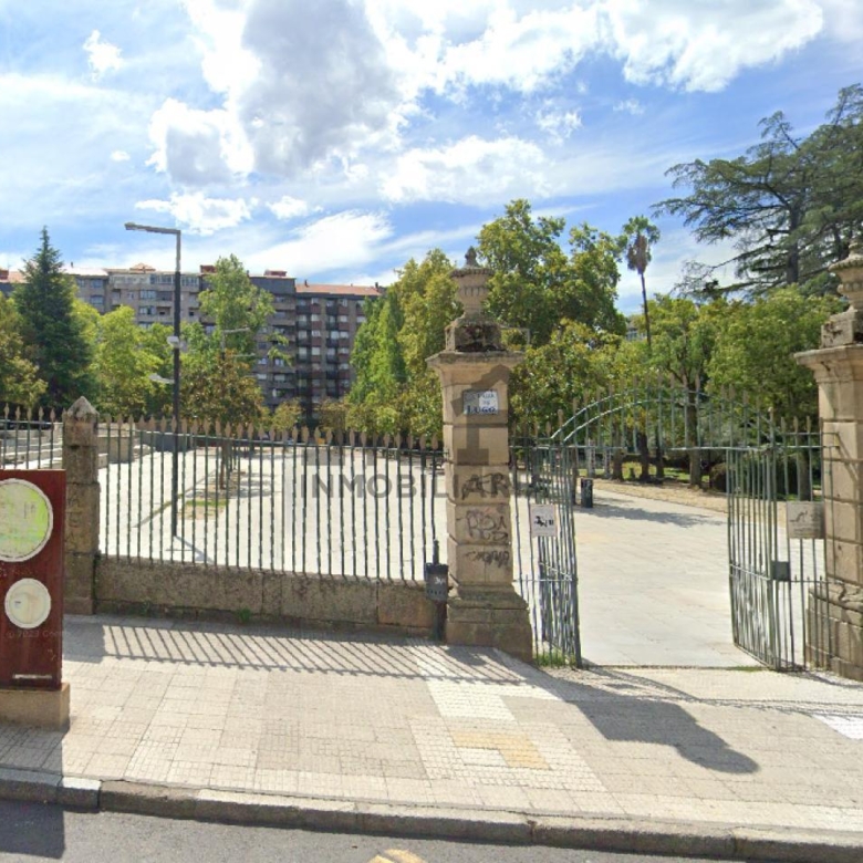 TRASPASO PASTELERÍA/PANADERÍA ZONA JARDÍN