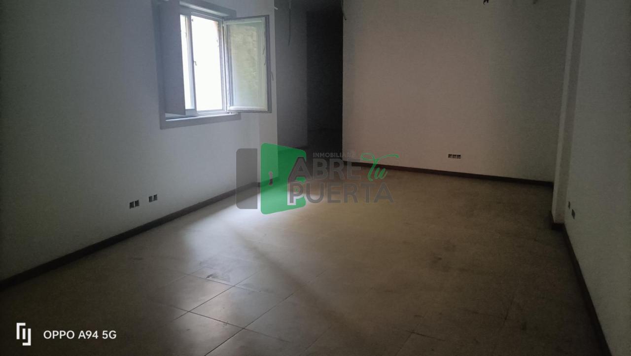174784569904900027712_174784472188 Local comercial en venta en Casco Viejo